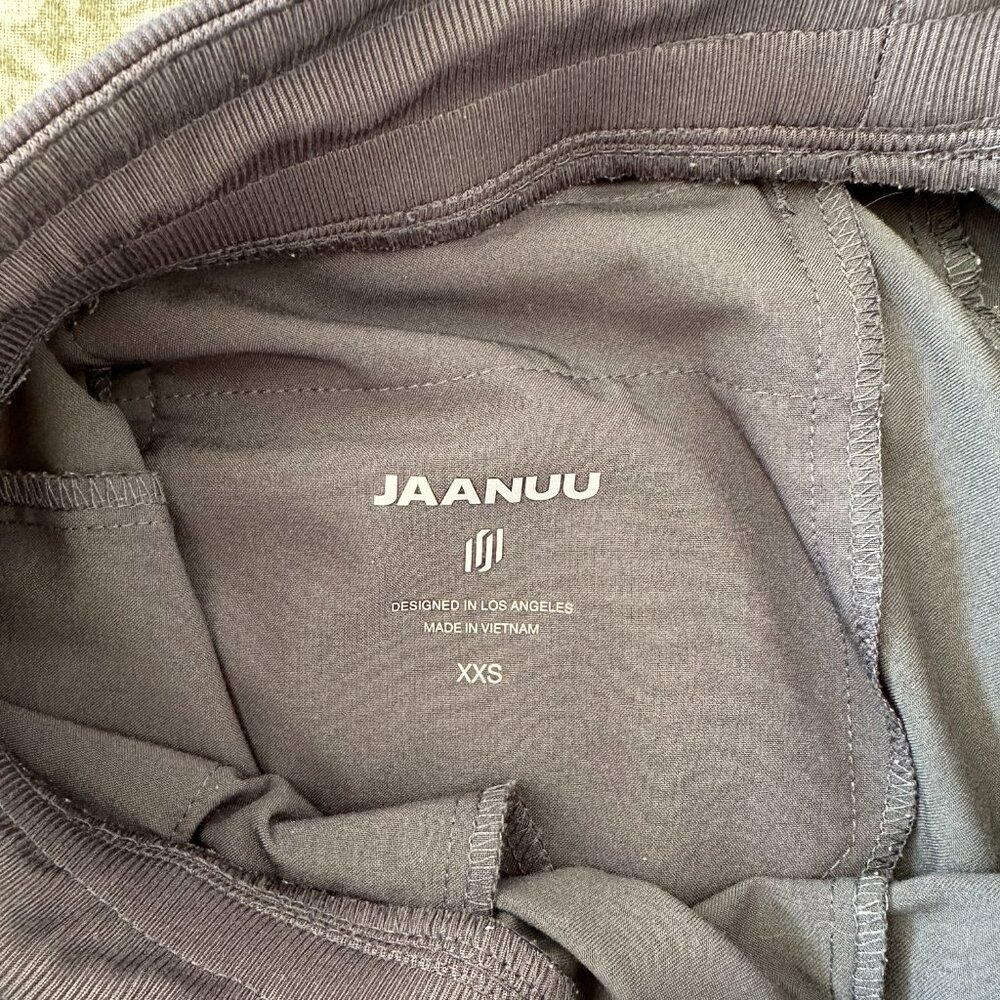 Carbon Gray Jaanuu Scrub Set - Picture 4 of 4